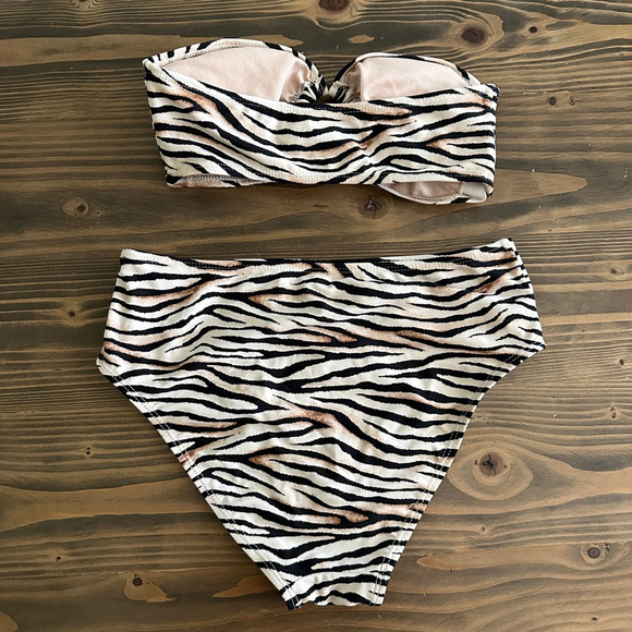 Cabana del Sol Women’s Strapless Bandeau Bikini Set Black/White Zebra S - Picture 6 of 6